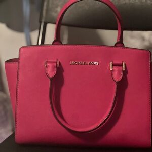 Michael kors med tote with strap